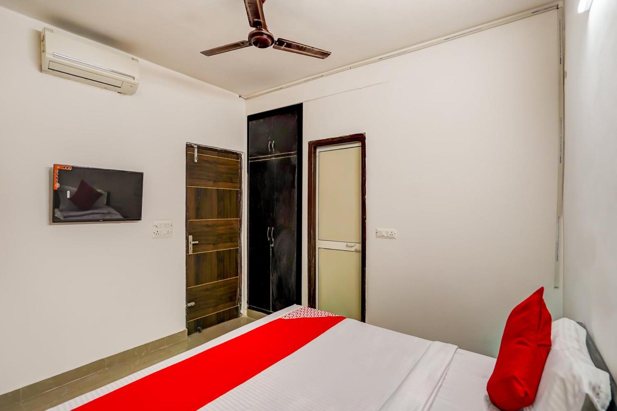 Oyo Flagship 75287 Pubg Residency Hotel Nova Deli Exterior foto